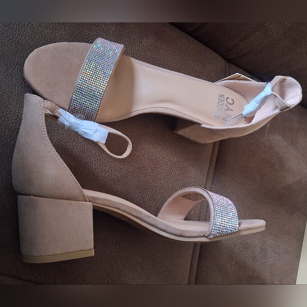 Madden NYC Illie City Blush Sandals With Aurora Borealis Rhinestones 9